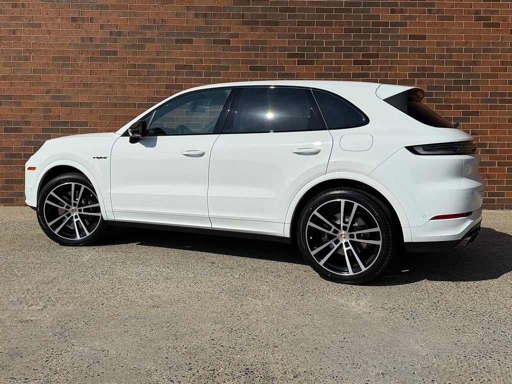 New 2026 Porsche Cayenne E-Hybrid  SUV