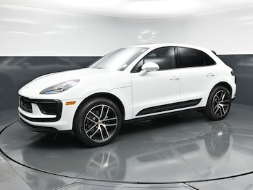 2026 Porsche Macan SUV