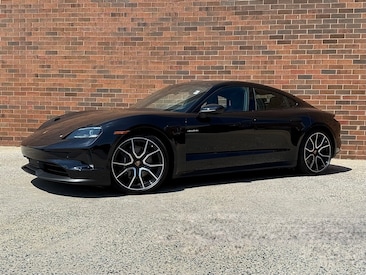2025 Porsche Taycan 4 Sedan