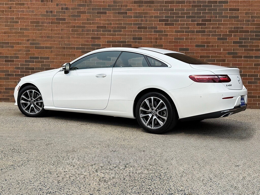 2023 Mercedes Benz E 450 4MATIC photo 3