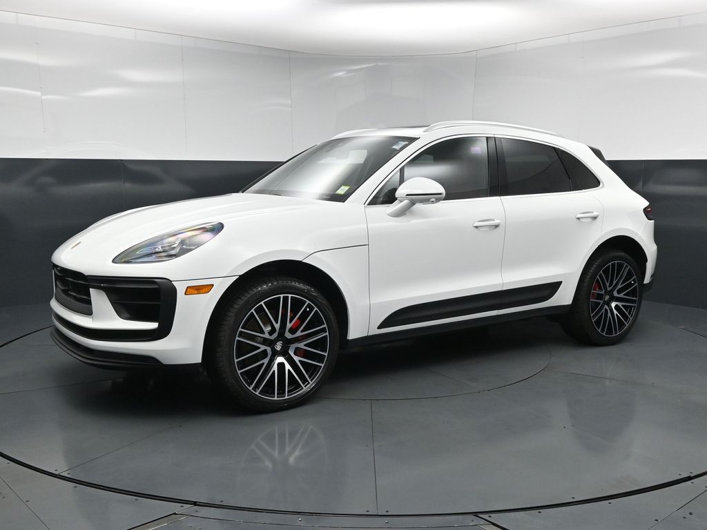 2026 Porsche Macan