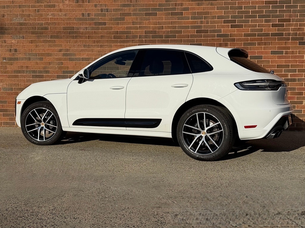 Certified 2025 Porsche Macan  SUV