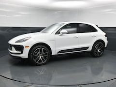 2026 Porsche Macan SUV