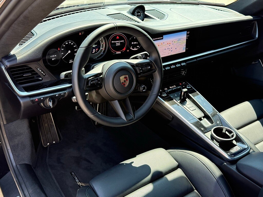 2023 Porsche 911 Turbo S photo 4