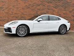 2026 Porsche Panamera 4 Hatchback