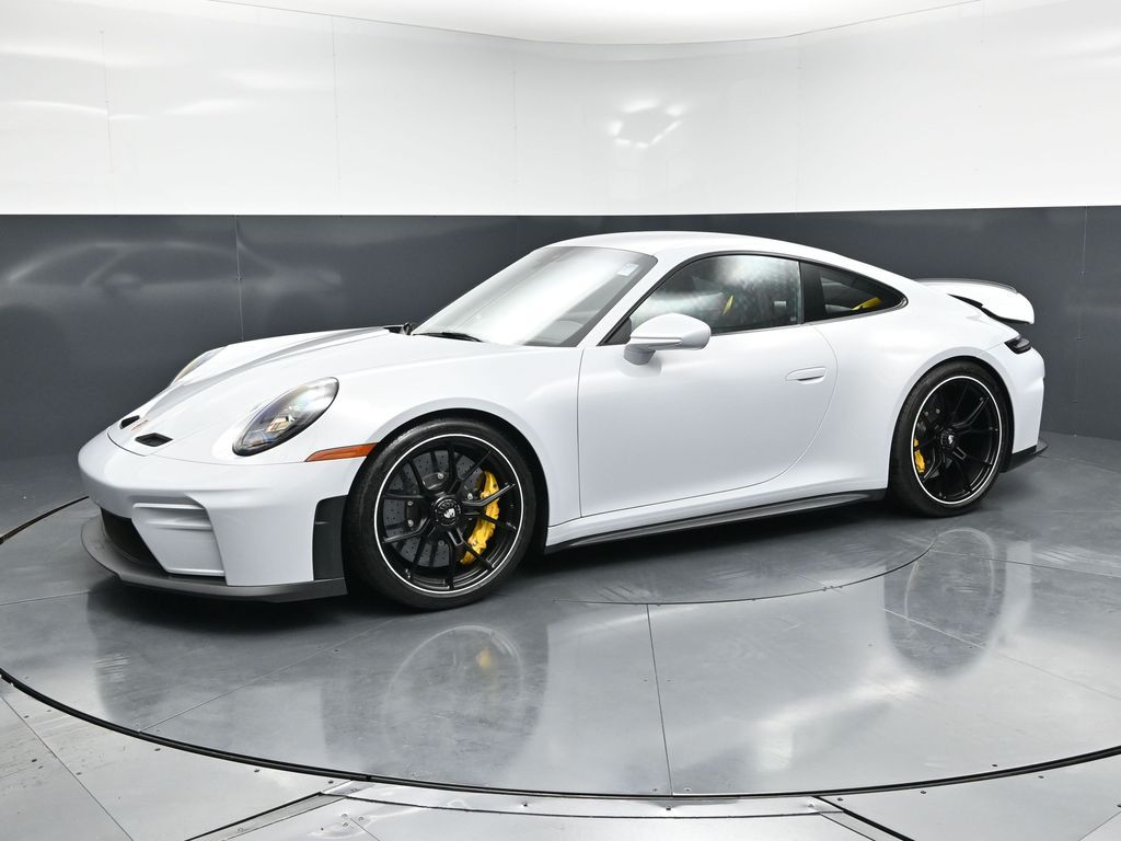 2025 Porsche 911 GT3's photo