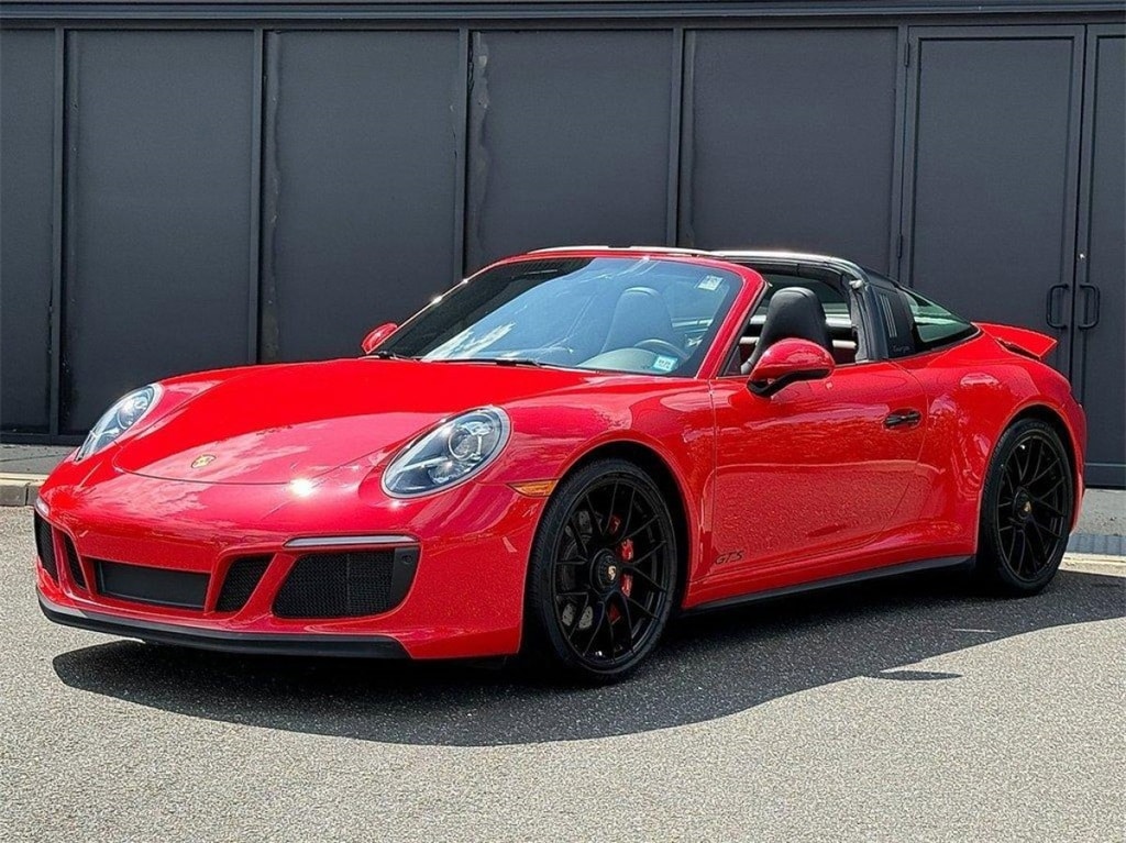 Certified 2019 Porsche 911 GTS with VIN WP0BB2A95KS126258 for sale in Freeport, NY