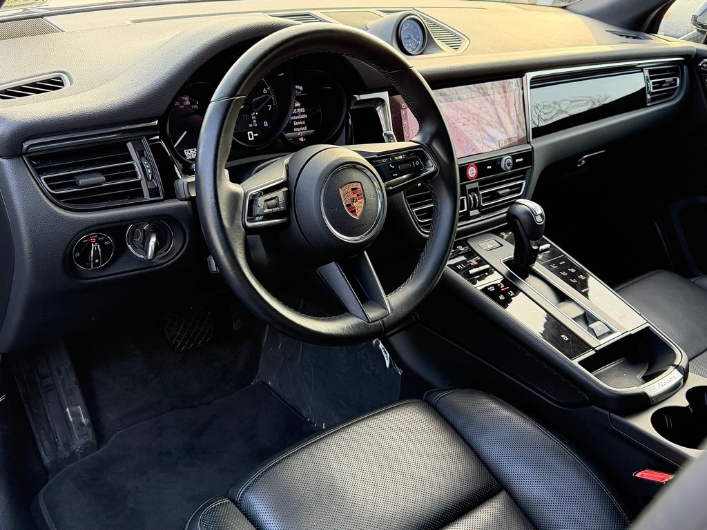 Certified 2024 Porsche Macan SUV