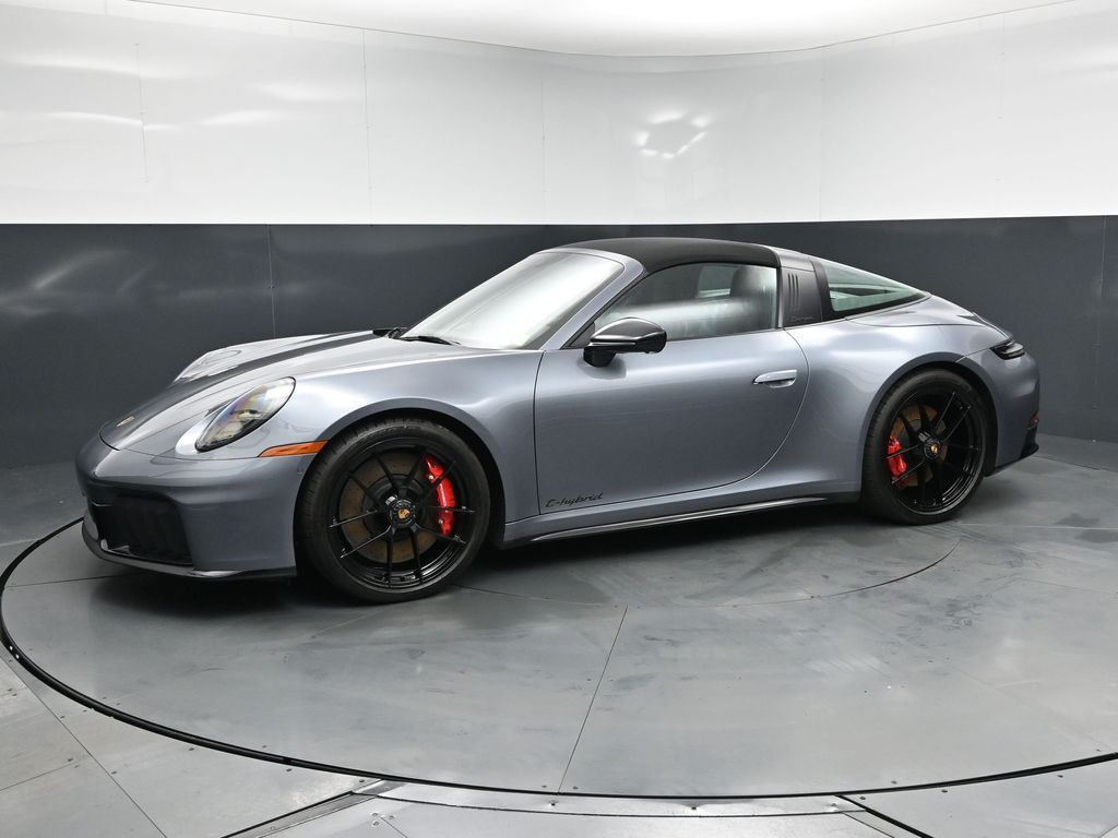 2026 Porsche 911 Targa 4 GTS's photo