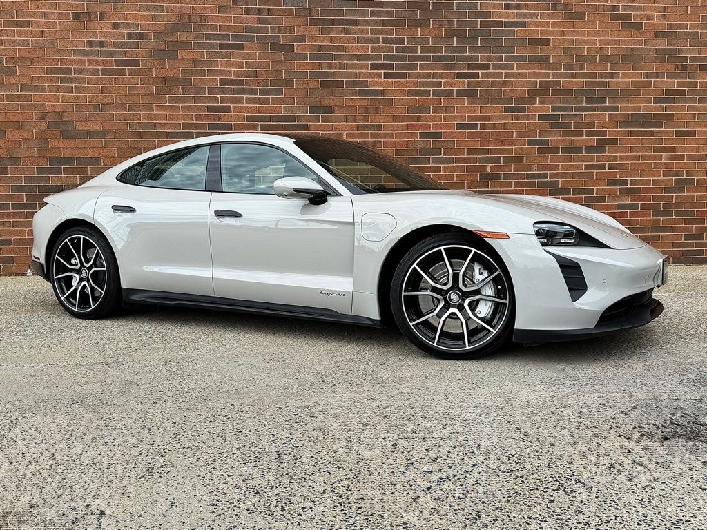 2024 Porsche Taycan Base - Photo 9