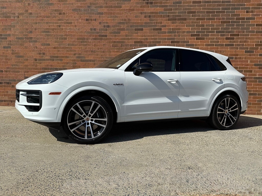 New 2026 Porsche Cayenne E-Hybrid  SUV