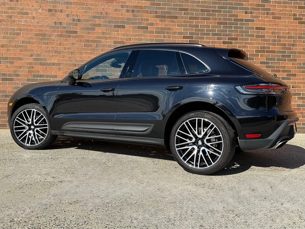 Certified 2022 Porsche Macan SUV
