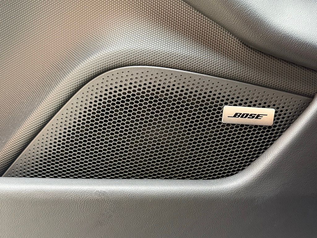 2024 Porsche Taycan Base - Photo 17