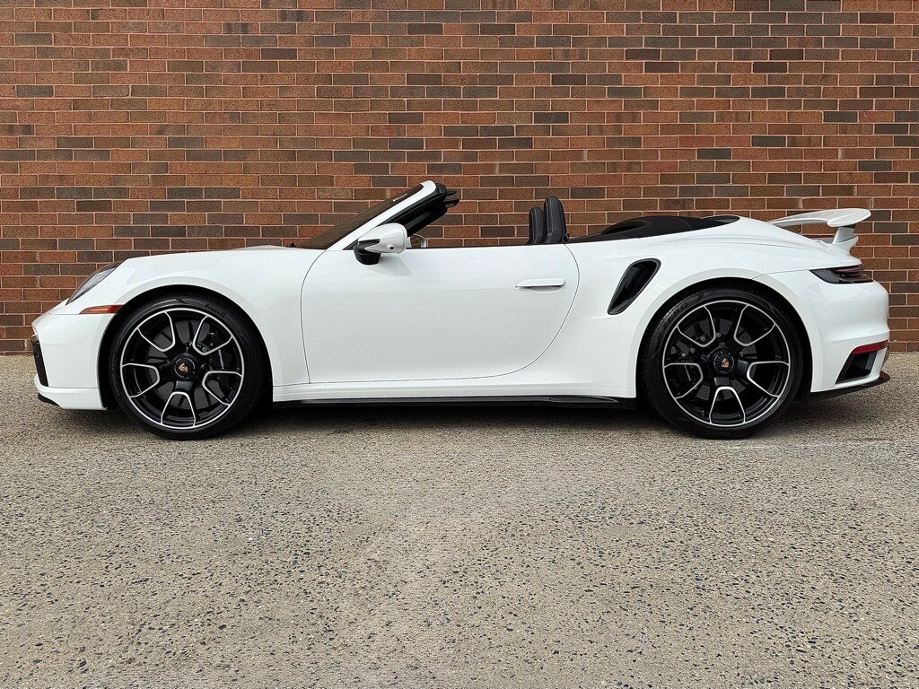 2023 Porsche 911 Turbo S photo 2