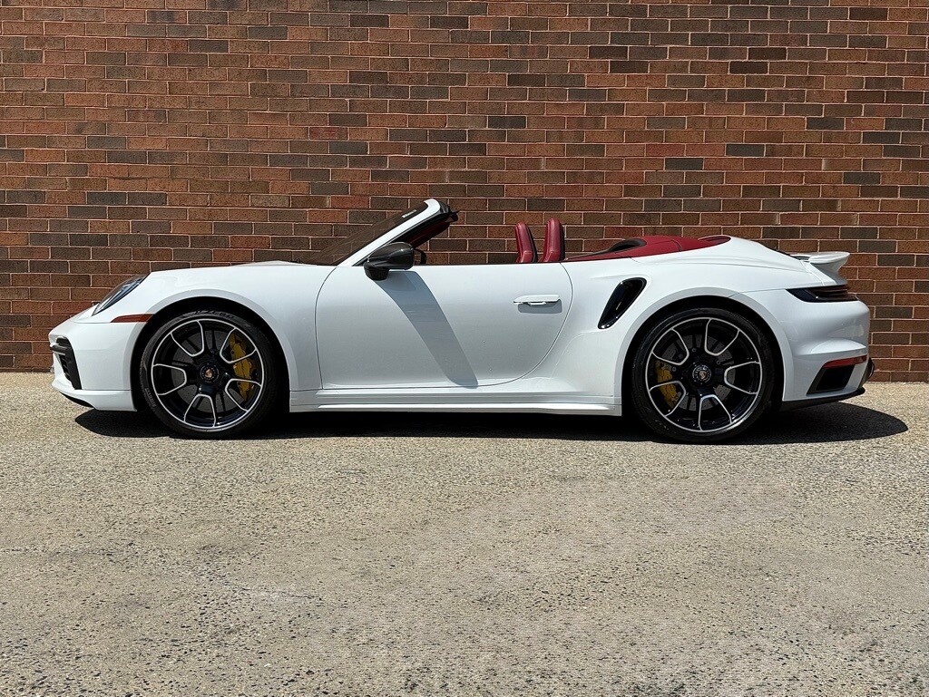 2022 Porsche 911 Turbo S Cabriolet photo 2
