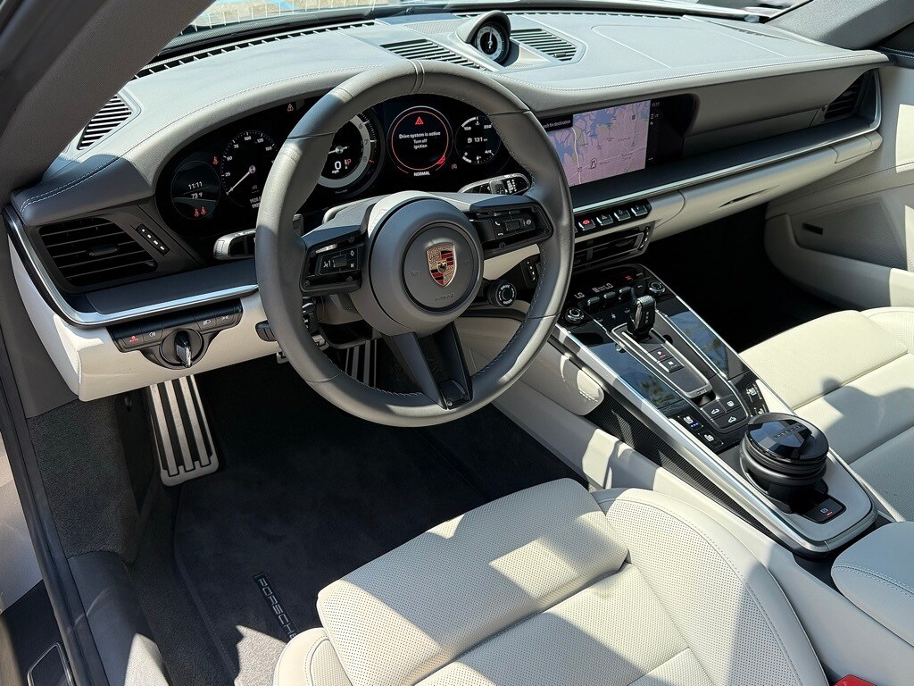 2023 Porsche 911 S photo 4