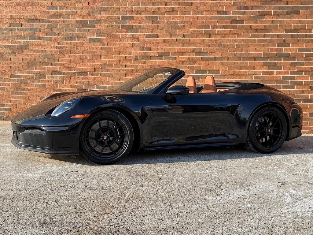 2026 Porsche 911 GTS's photo