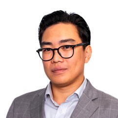 Staff member Vincent Wong from d1283636b04c