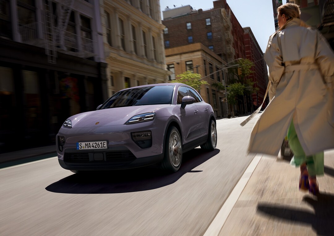 Purple Porsche Macan