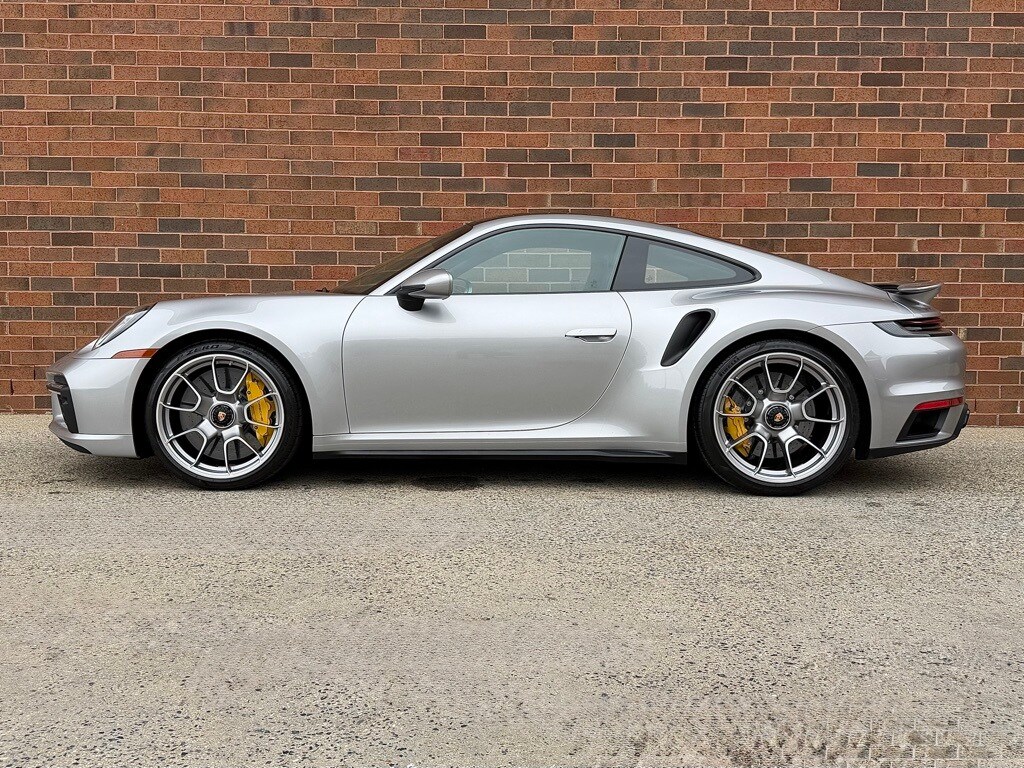 2025 Porsche 911 Turbo S photo 2