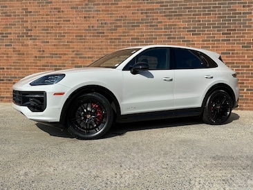 2025 Porsche Cayenne GTS SUV