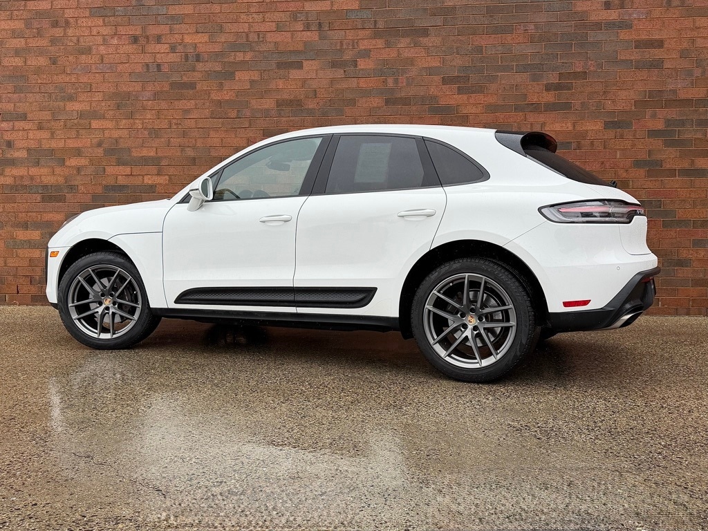 Certified 2024 Porsche Macan SUV