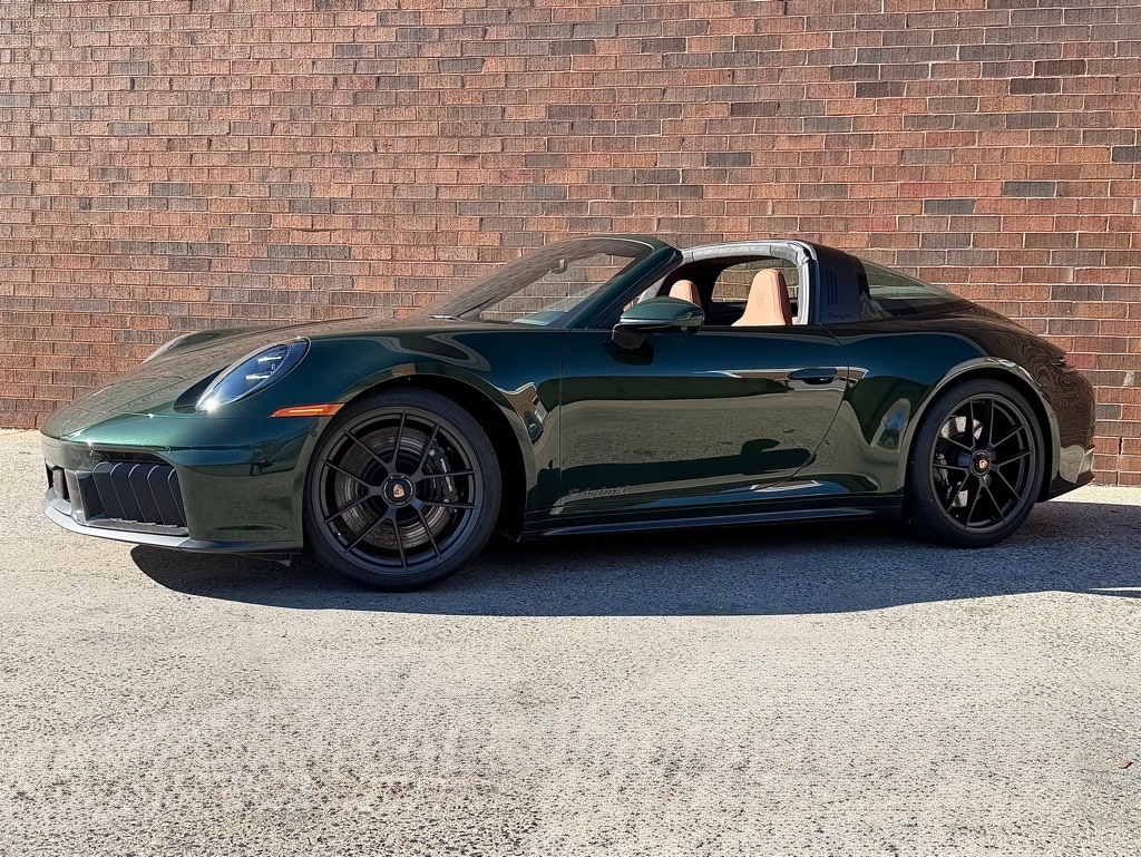 2026 Porsche 911 Targa GTS's photo