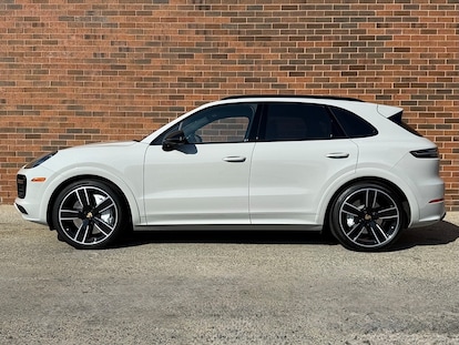 Hatch Kit | PORSCHE MACAN TURBO 2020 Hatch Kit | PORSCHE MACAN TURBO 2020