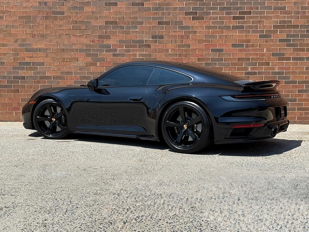 2023 Porsche 911 Turbo S photo 3