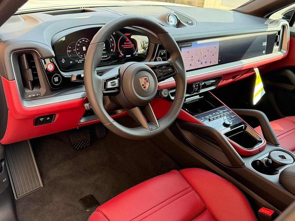2026 Porsche Cayenne E-Hybrid Coupe photo 4