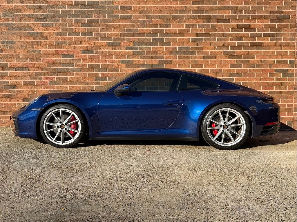 2020 Porsche 911 4S photo 2