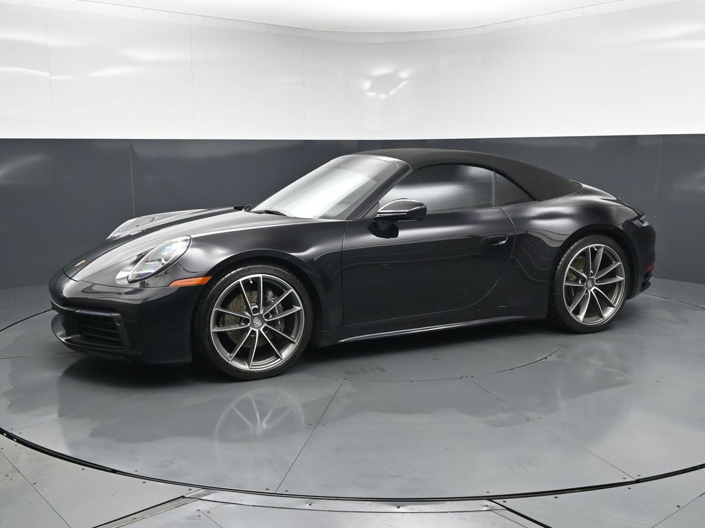 2024 Porsche 911 Carrera 4 Cabriolet's photo