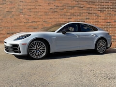 2026 Porsche Panamera 4 Hatchback