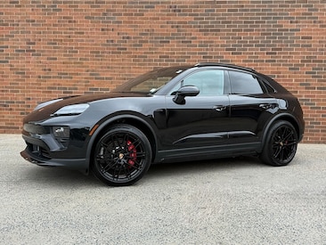2025 Porsche Macan Electric 4S SUV