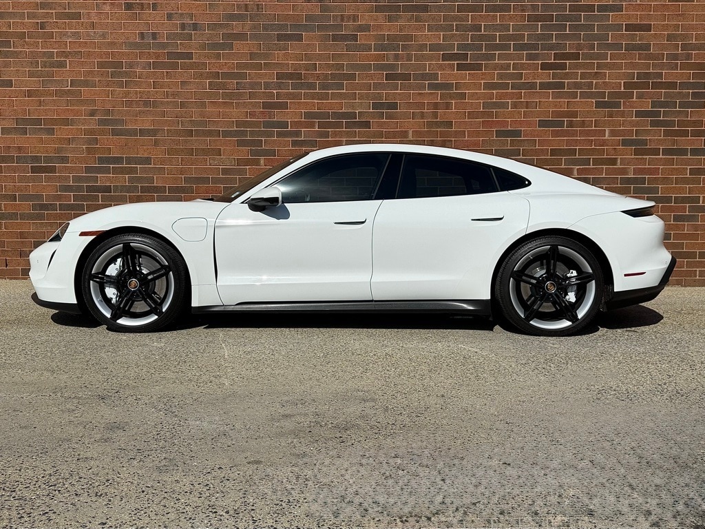 Certified 2023 Porsche Taycan Base with VIN WP0AA2Y19PSA10005 for sale in Freeport, NY