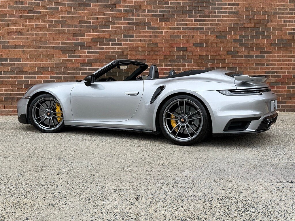 2022 Porsche 911 Turbo S Cabriolet photo 3