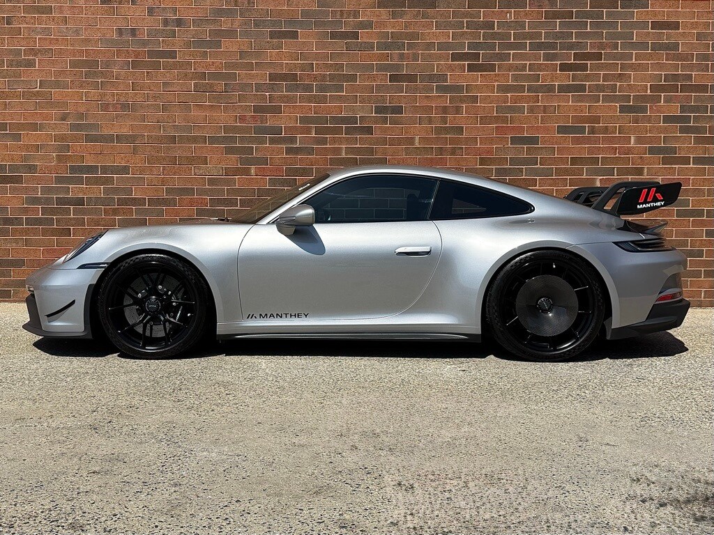 2023 Porsche 911 GT3 photo 2