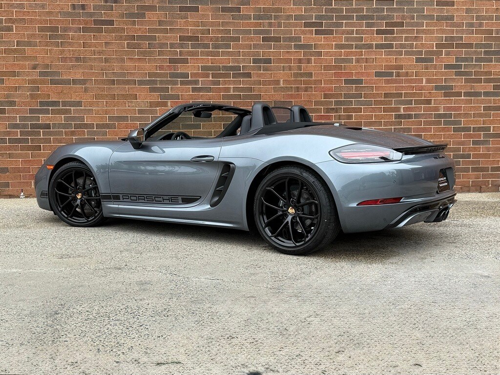2025 Porsche Boxster Base photo 3
