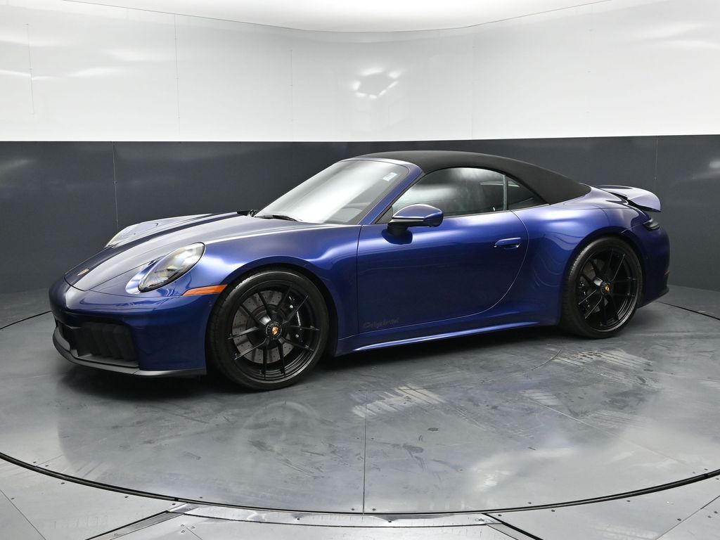 2026 Porsche 911 Carrera 4 GTS Cabriolet's photo