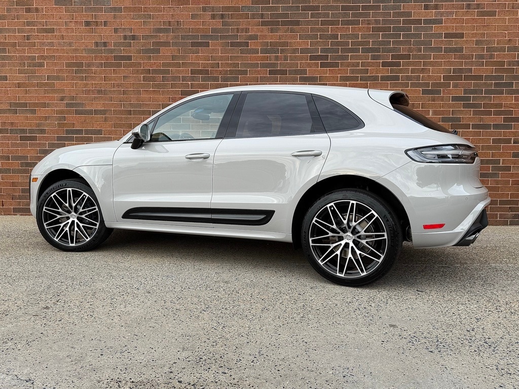 New 2026 Porsche Macan  SUV