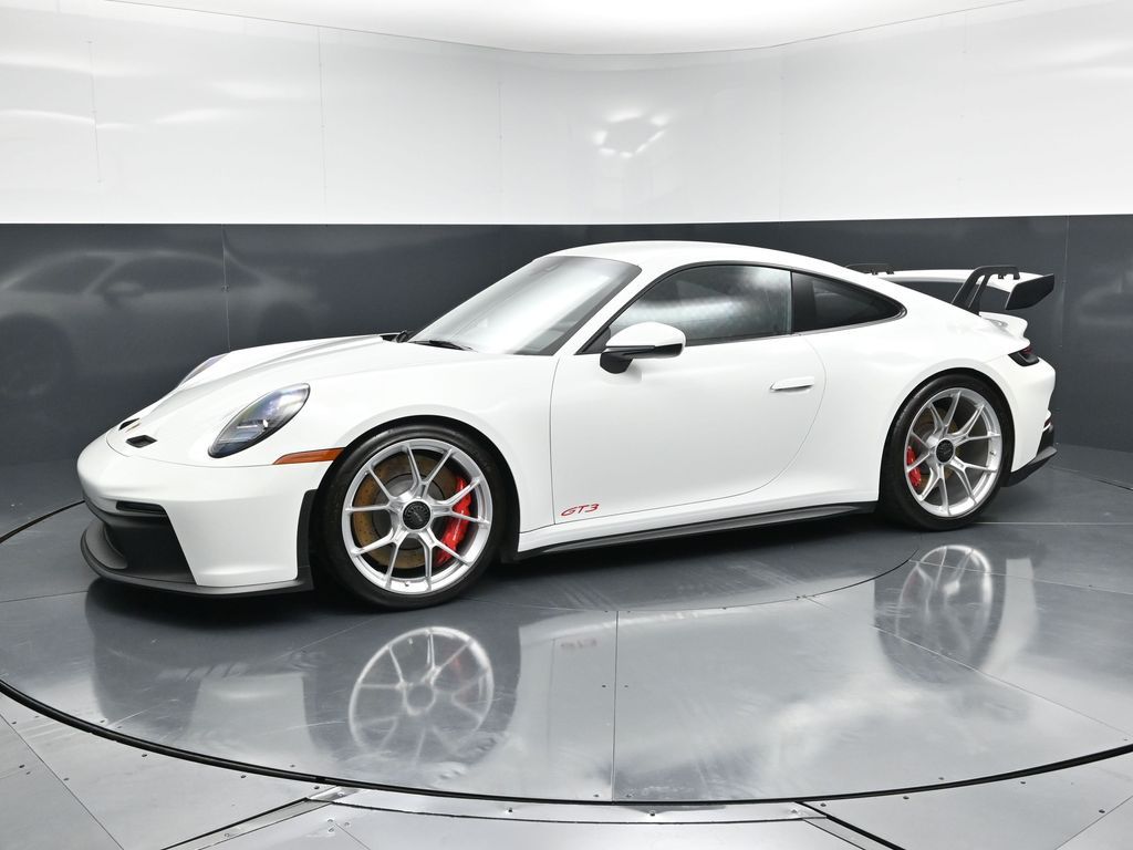 2024 Porsche 911 GT3's photo