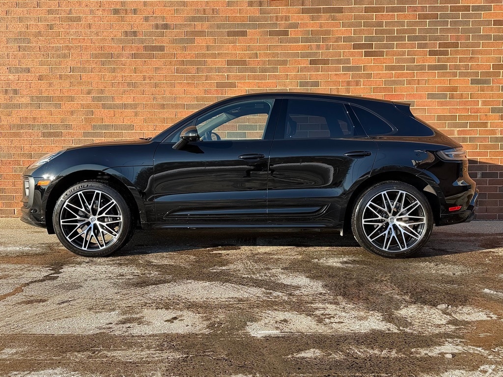 Used 2025 Porsche Macan SUV