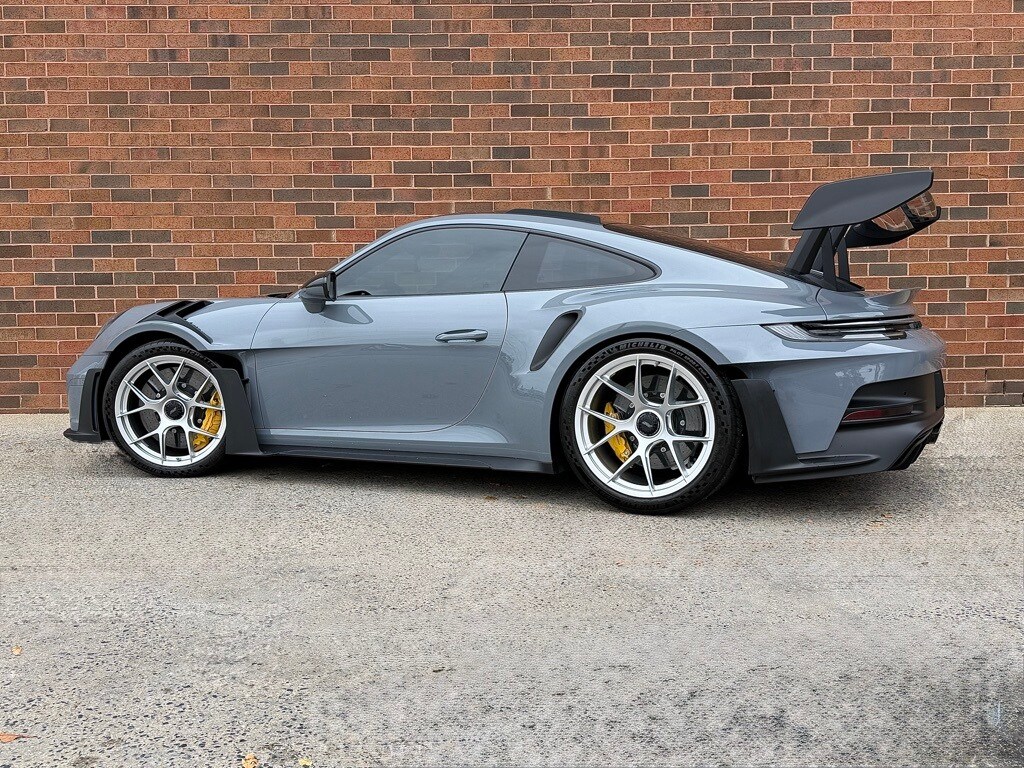 2024 Porsche 911 GT3 RS photo 3