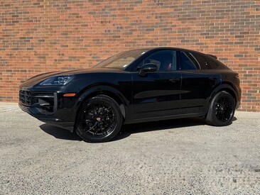2025 Porsche Cayenne Coupe SUV