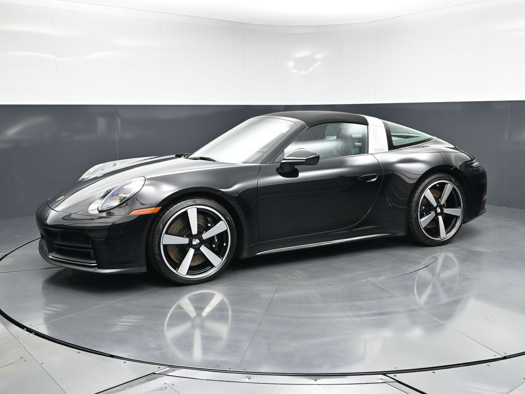 2026 Porsche 911 Carrera 4S targa's photo