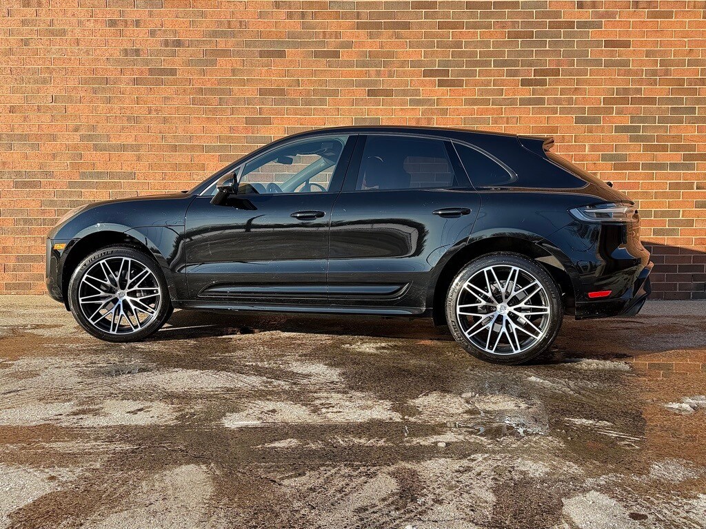 Used 2025 Porsche Macan SUV