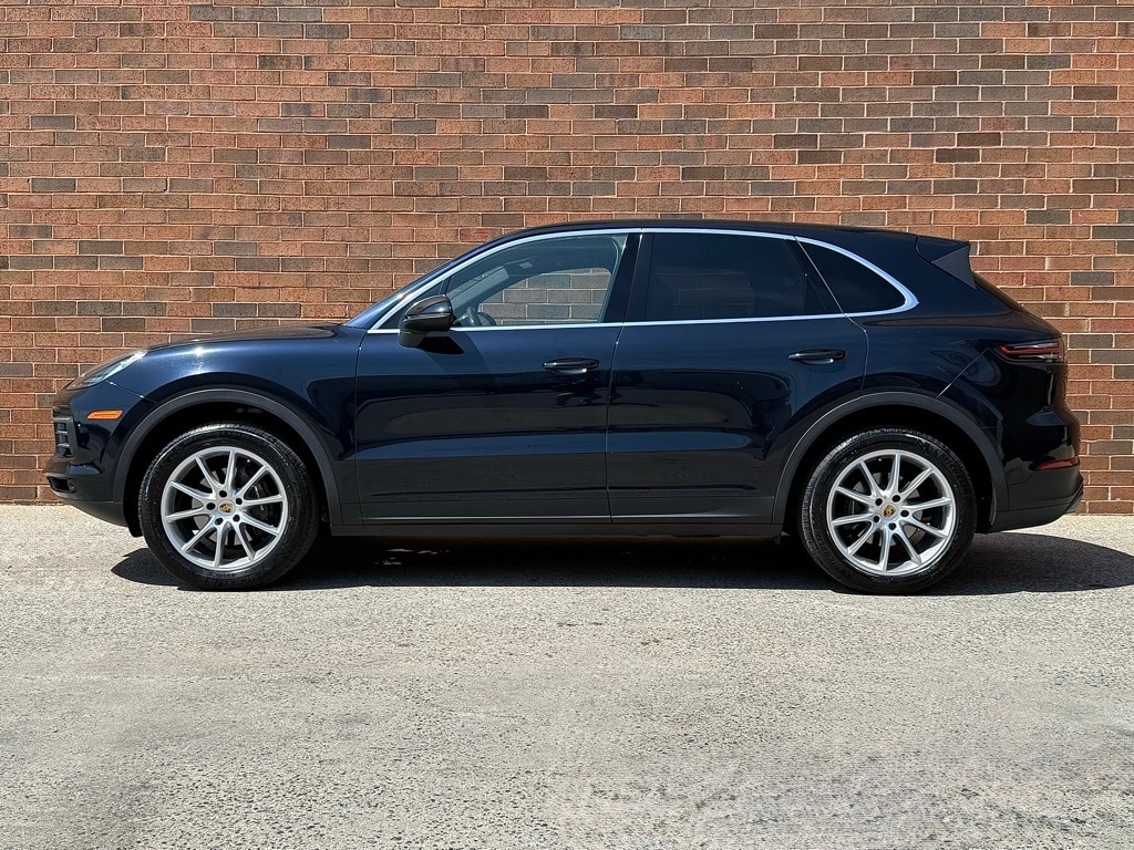Used 2019 Porsche Cayenne Base with VIN WP1AA2AY5KDA14391 for sale in Freeport, NY