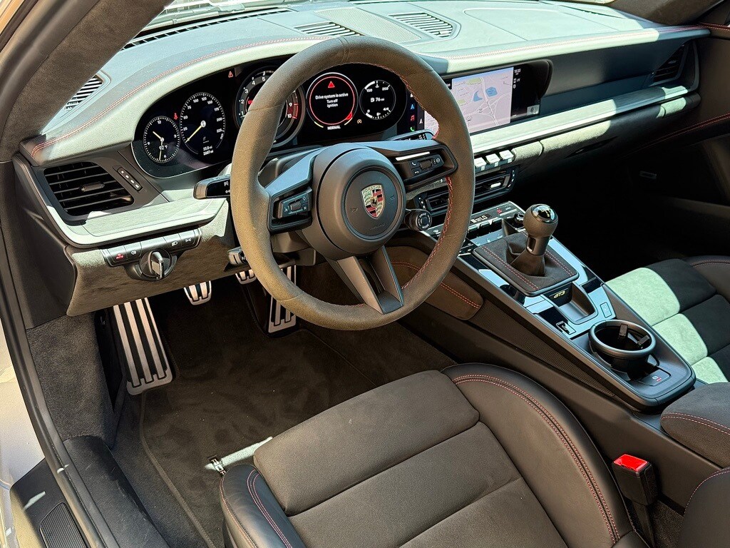 2023 Porsche 911 GT3 photo 4
