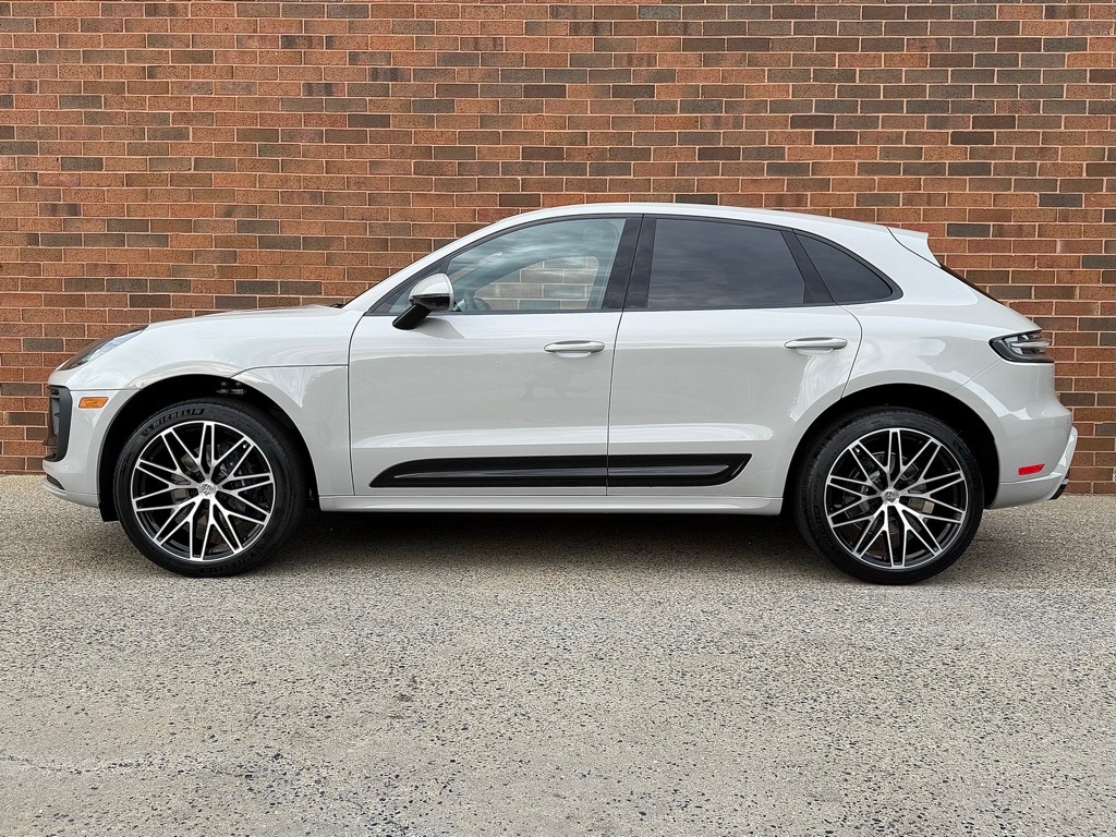 New 2026 Porsche Macan  SUV