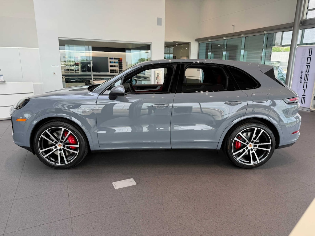 New 2026 Porsche Cayenne E-Hybrid S SUV